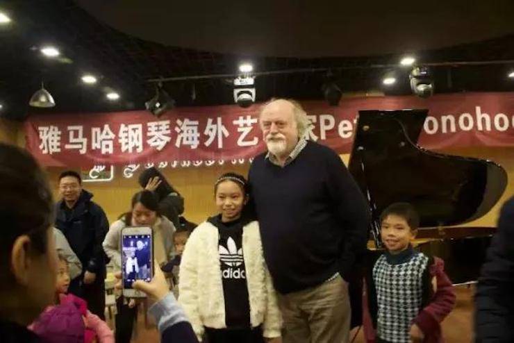 【回顾】果博海外艺术家Peter Donohoe成都雅音大师班讲座活动圆满落幕！