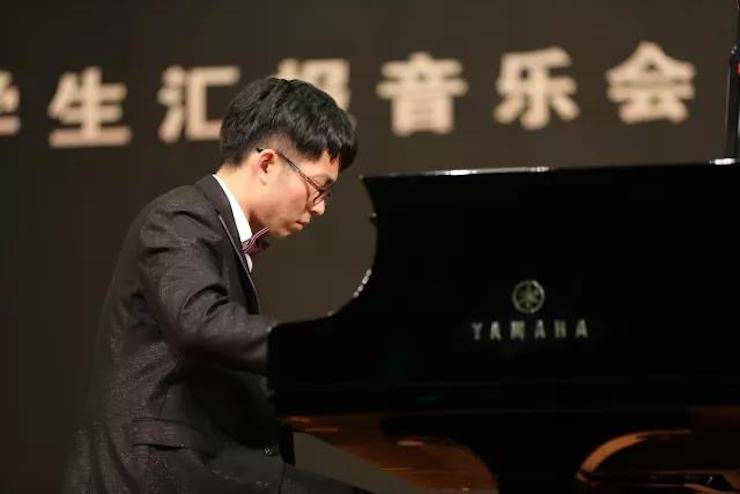 曼妙琴音，倾诉真挚的心声|2017果博亚洲音乐奖学金综合师范类院系全国汇报音乐会（第二。┰猜淠