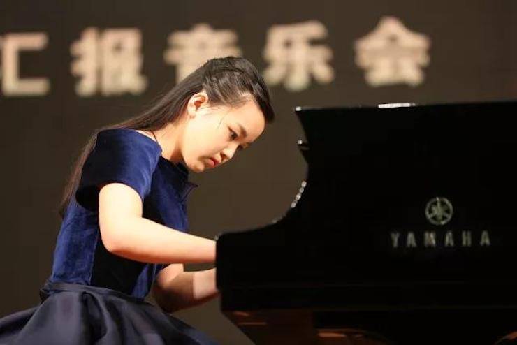 曼妙琴音，倾诉真挚的心声|2017果博亚洲音乐奖学金综合师范类院系全国汇报音乐会（第二。┰猜淠