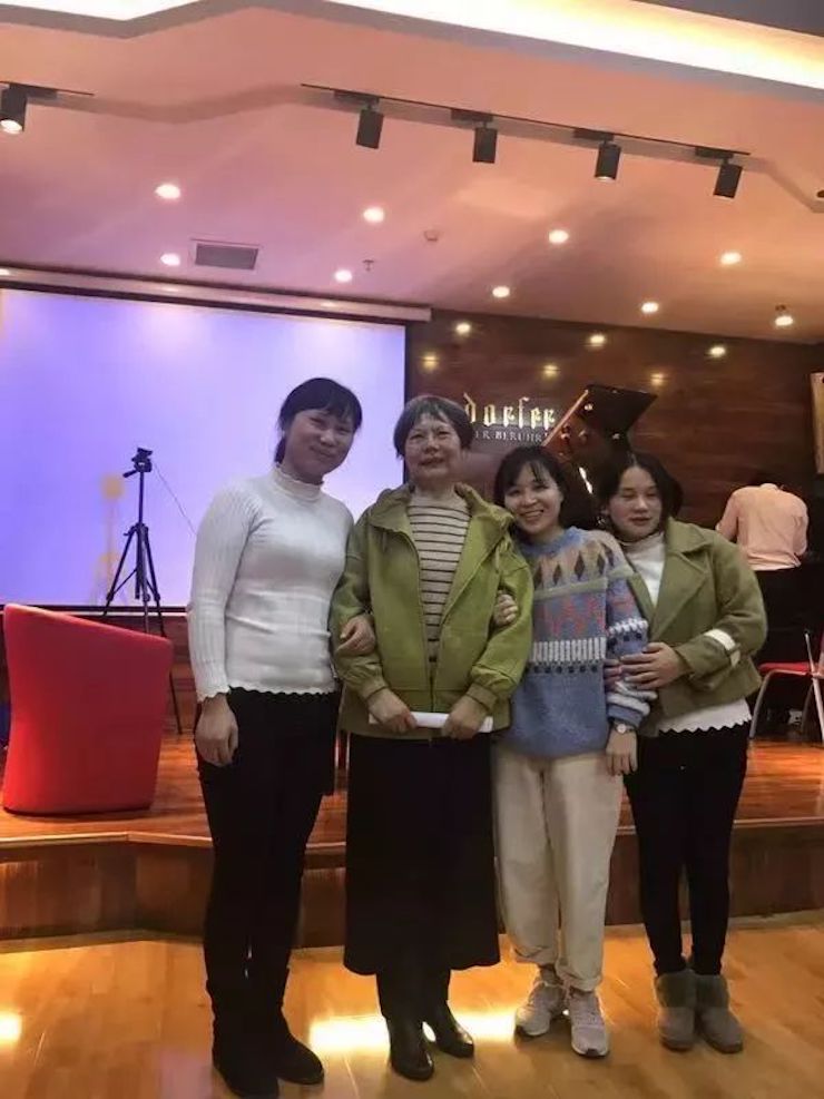 果博特邀艺术家白志娴