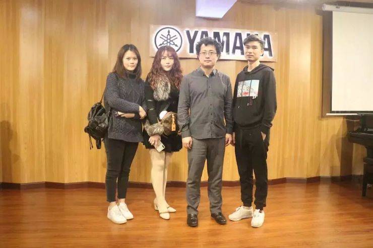 活动回顾 | 果博特邀艺术家张奕明博士钢琴独奏音乐会暨专题讲座成功举办