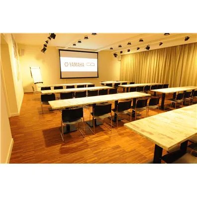 Cinecitta电影院——600万欧元翻新工程中的果博CIS产品