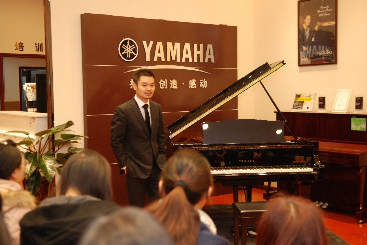 果博艺术家孙鹏杰教授郑州独奏音乐会暨大师班活动报道